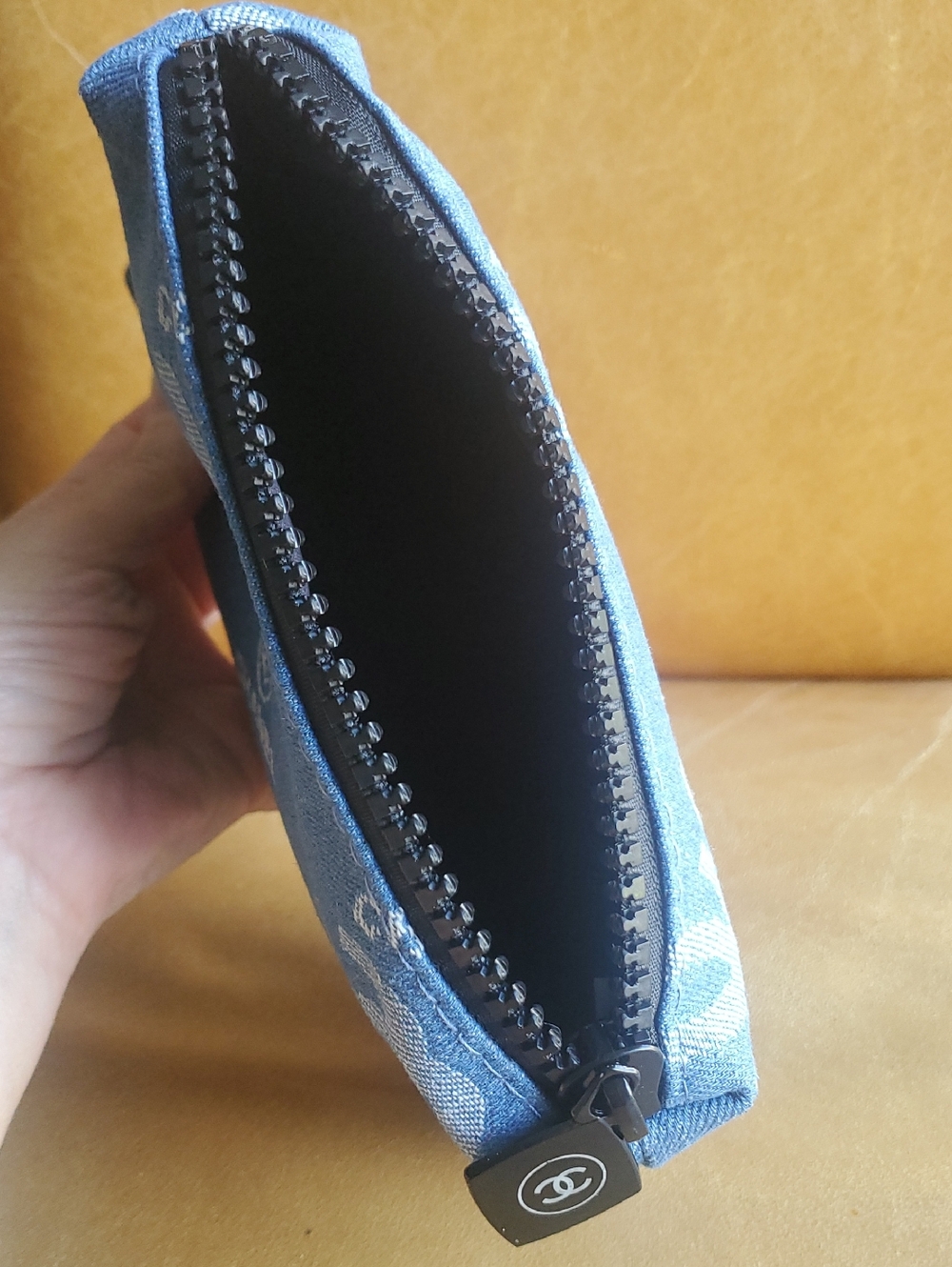 CHANEL Denim Jean Blue Logo Cosmetic Bag Clutch Pouch - Picture 5 of 8